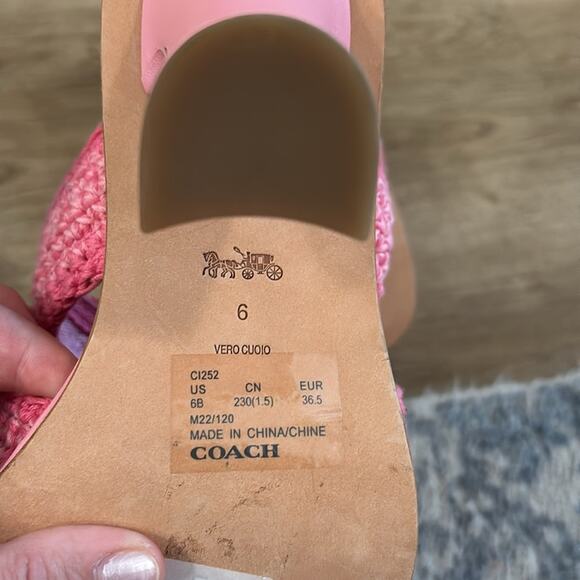 NWT Coach Quinti Womens Knit Slip On Heels Sz 6 - Picture 3 of 3